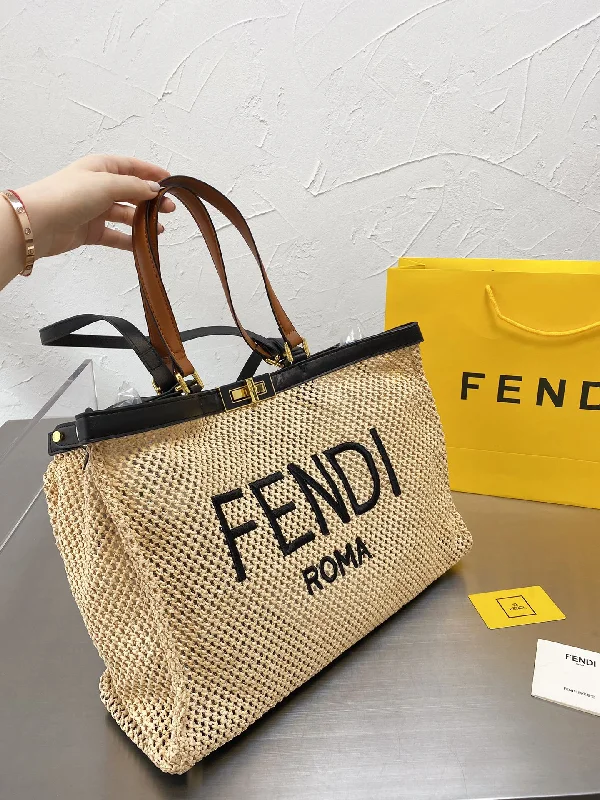 Ladies Fendi shoulder bags with a detachable scarf strap for a stylish and versatile optionNEW Arrival Bags Fendi 114