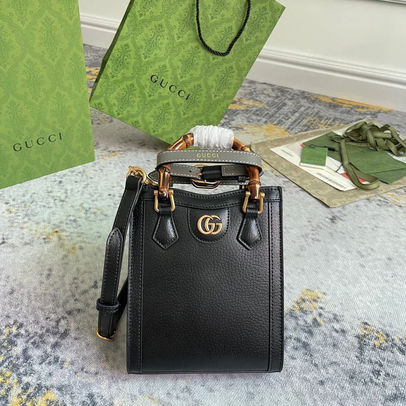 Women Gucci bags with a zip - around closure for securityBC - GUCCI BAG - 2160