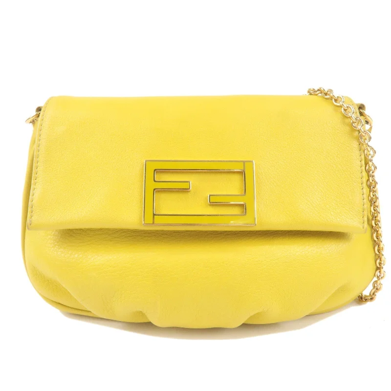 Ladies Fendi shoulder bags with a quilted leather exterior for a luxurious and cozy lookFENDI Leather Chain Shoulder Bag Clutch Bag Yellow 8M0276