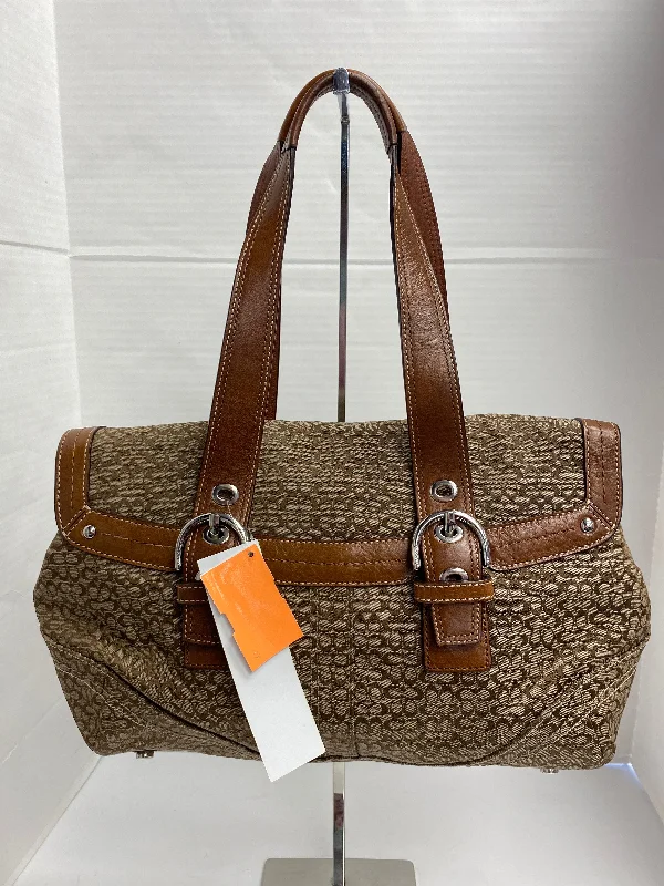 Coach tote bags with a spacious interior and multiple compartments for organizationHandbag Designer By Coach  Size: Large