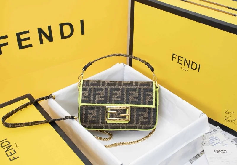 Fendi crossbody bags with a reflective strap for safety during low - light conditionsNew Arrival Bags Fendi 162