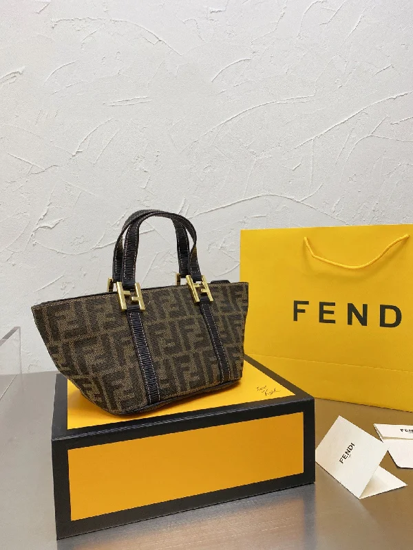 Fendi handbags with a metallic - finish FF logo for a bold and glamorous lookNEW Arrival Bags Fendi 105