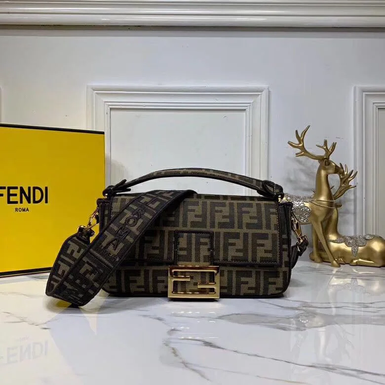 Fendi tote bags with a self - cleaning interior lining for easy maintenanceWF - Fendi Bags - 054