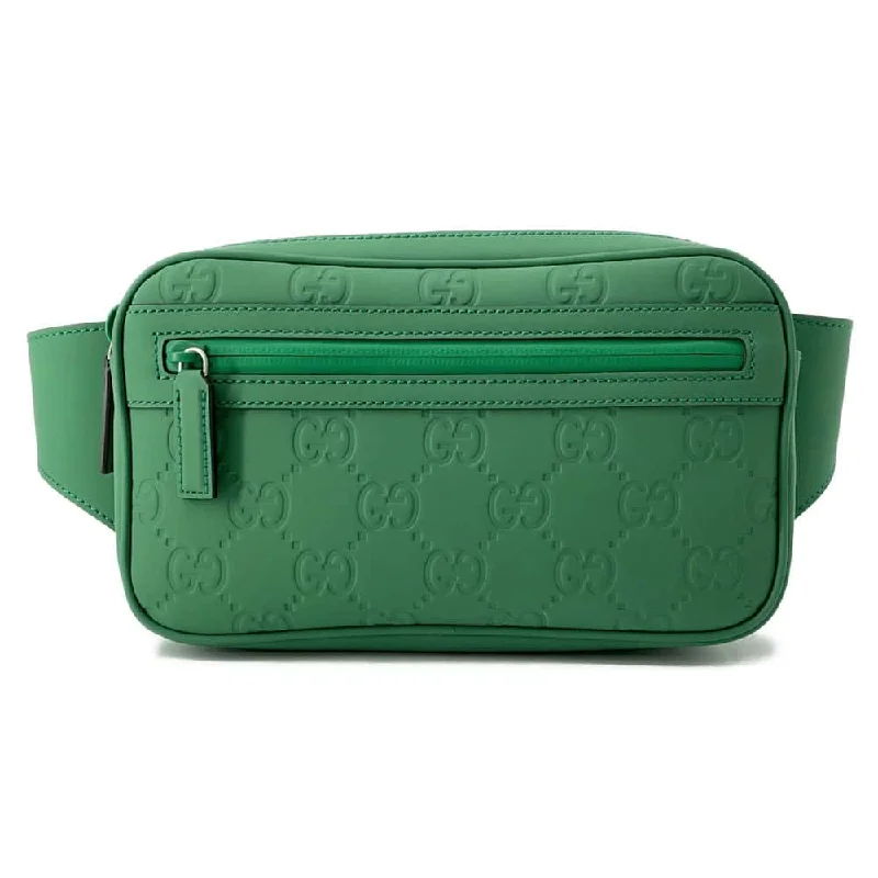 Ladies Gucci shoulder bags with a single - handle designGUCCI GG rubber effect belt bag Green 771422 GG Rubber