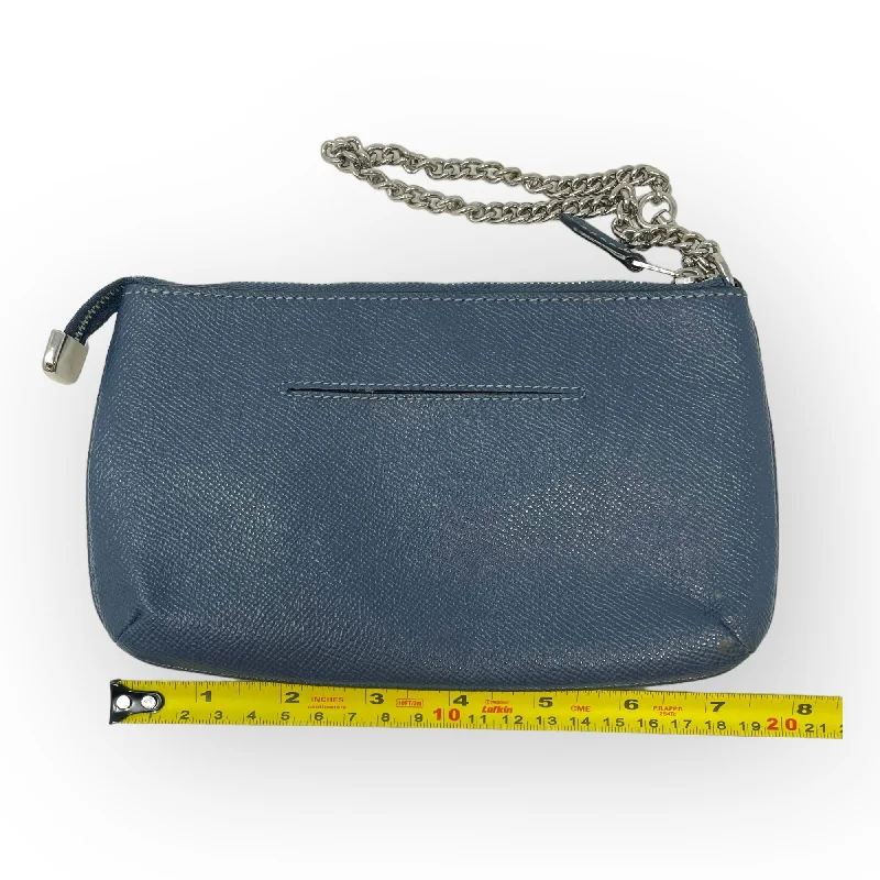 Coach handbags with a metal - framed clasp for durability and styleWristlet Designer By Coach  Size: Small