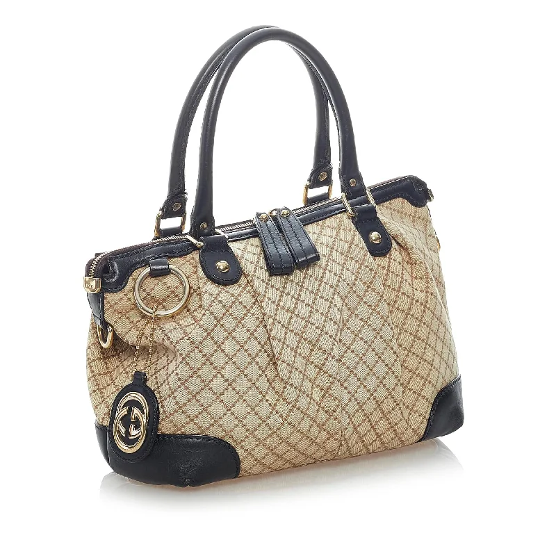 Women Gucci Sylvie bags with a detachable ribbon detailGucci Diamante Sukey Canvas Satchel (33361)