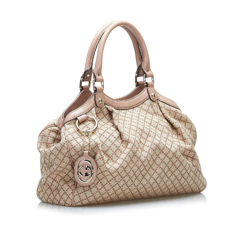 Gucci backpacks for women with a sleek silhouetteGucci Diamante Sukey Tote (KXsA7f)