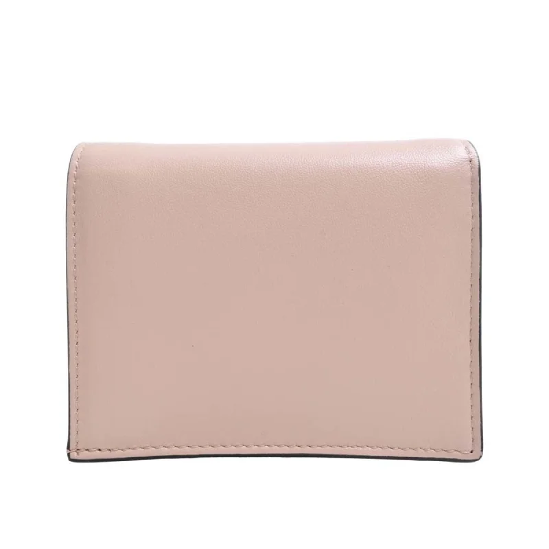 Fendi handbags with a beaded trim for a glamorous and eye - catching lookFENDI leather bifold wallet 8M0420 pink ladies