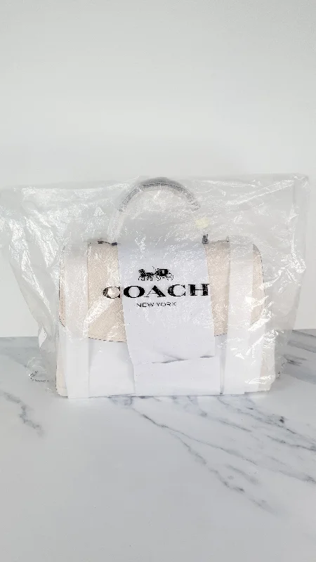 Coach bags with a front - flap pocket and a turnlock for a classic aestheticCoach Parker 32 Tophandle Carryall in Chalk Colorblock Beechwood with Snakeskin Details & C Chain - Handbag Exotic Crossbody Bag Coach 73969