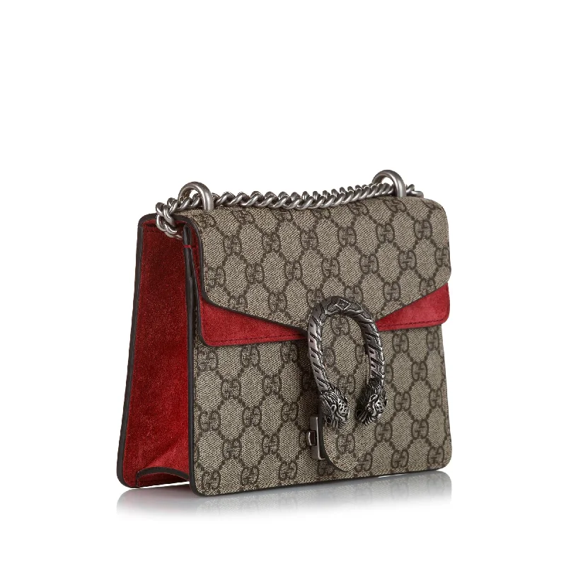 Women Gucci bags with a zip - around closure for securityGucci Dionysus GG Supreme Crossbody Bag (34614)