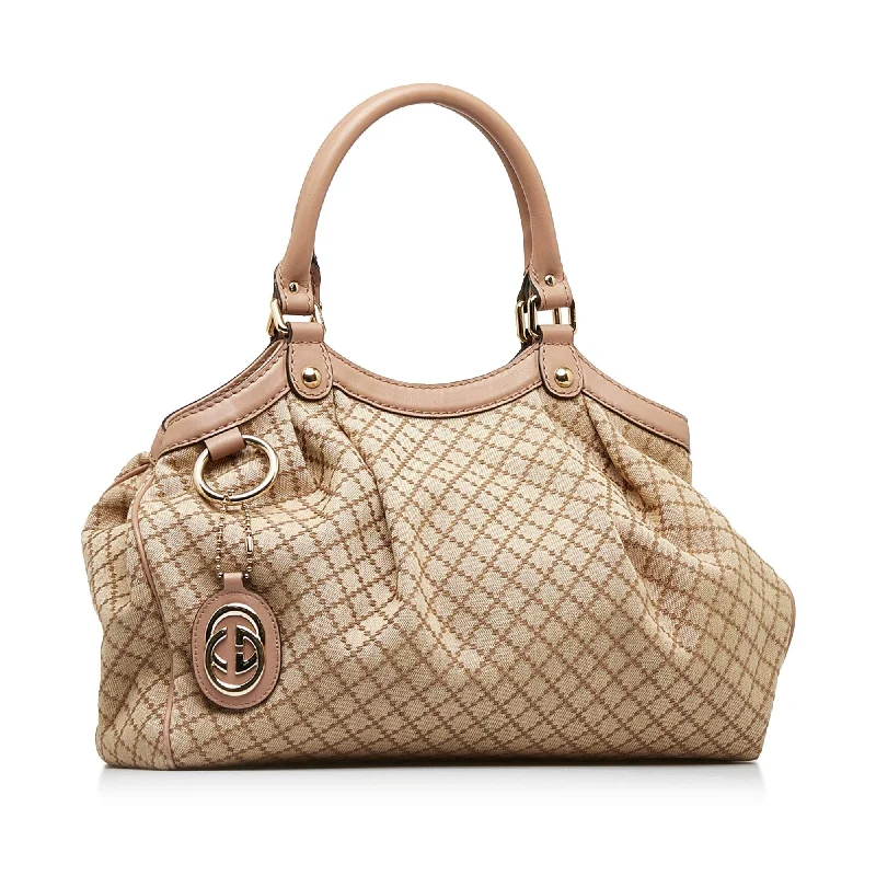 Women Gucci bags with a detachable mirror insideGucci Diamante Sukey Tote Bag (CWuYvJ)