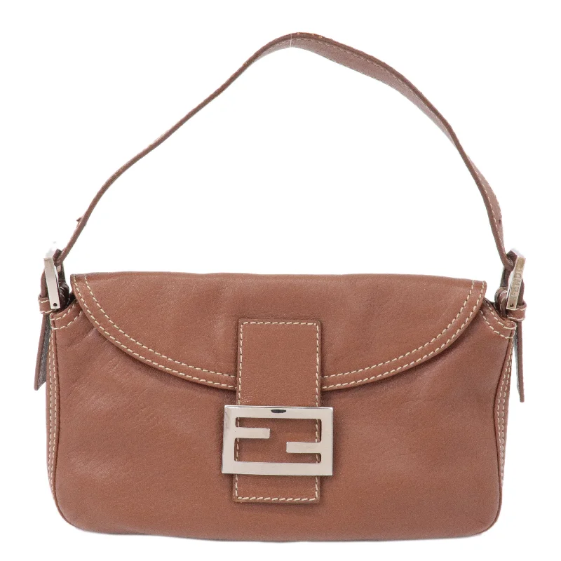 Ladies Fendi Peekaboo bags with a hand - stitched leather handle for artisanal charmFENDI Mamma Baguette Leather Bag Brown Sliver 8BR003