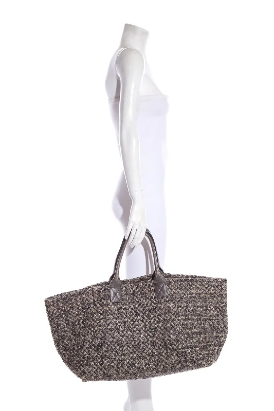 Bottega Veneta bags with zigzag patternsBottega Veneta Grey Large Cabat Tote