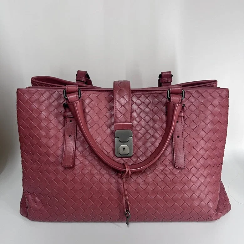 Bottega Veneta bags with contrast stitchingBottega Veneta Raspberry Leather Intrecciato Tote Bag Large