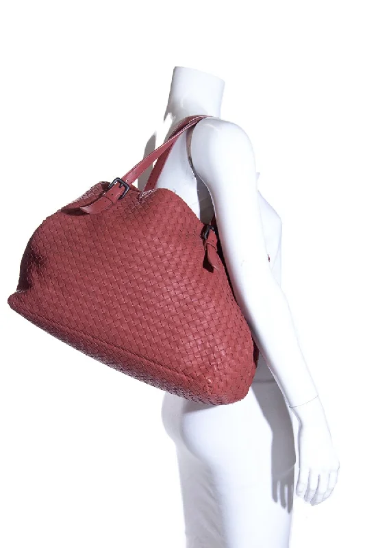 Bottega Veneta bags for calligraphy workshopsBottega Veneta Salmon Handbag