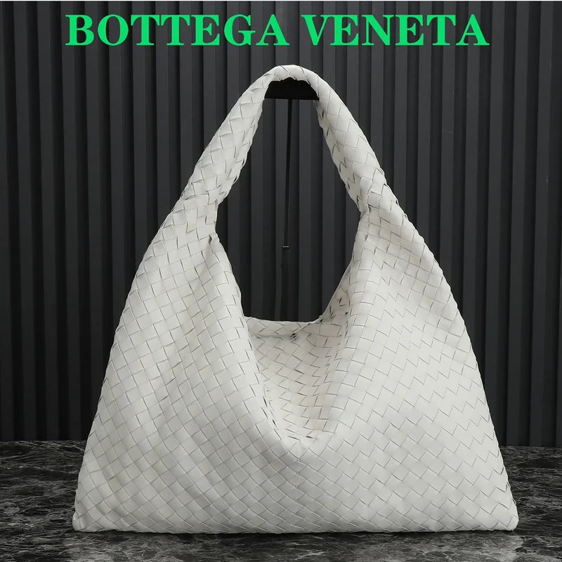 Bottega Veneta bags with magnetic snap closuresWhimsy Finds - Bottega Veneta Bags - 143