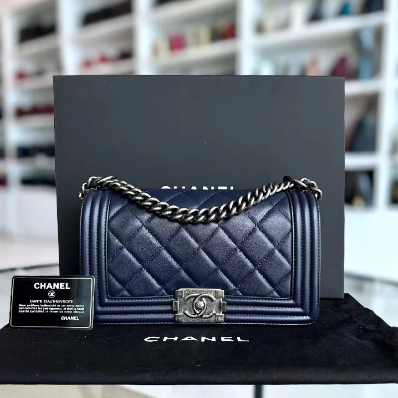 Chanel bags with iconic stitching detailsBoy Old Medium 25CM Quilted Lambskin Leboy Navy Blue RSHW No 19