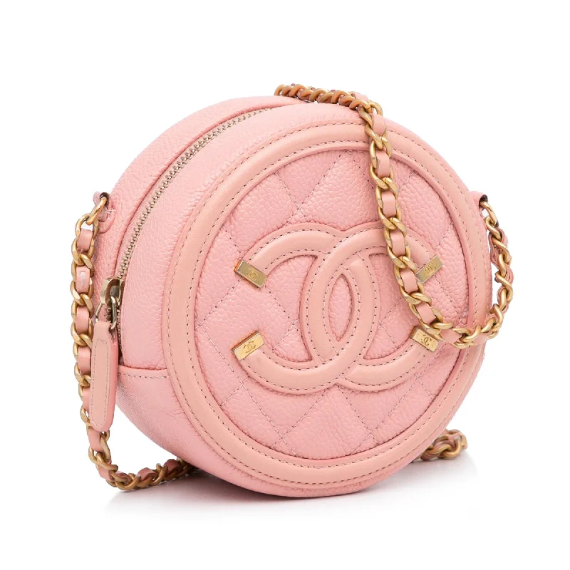 Chanel Vintage Inspired Handbag for Retro LoversChanel CC Filigree Crossbody Bag (LgIWWd)