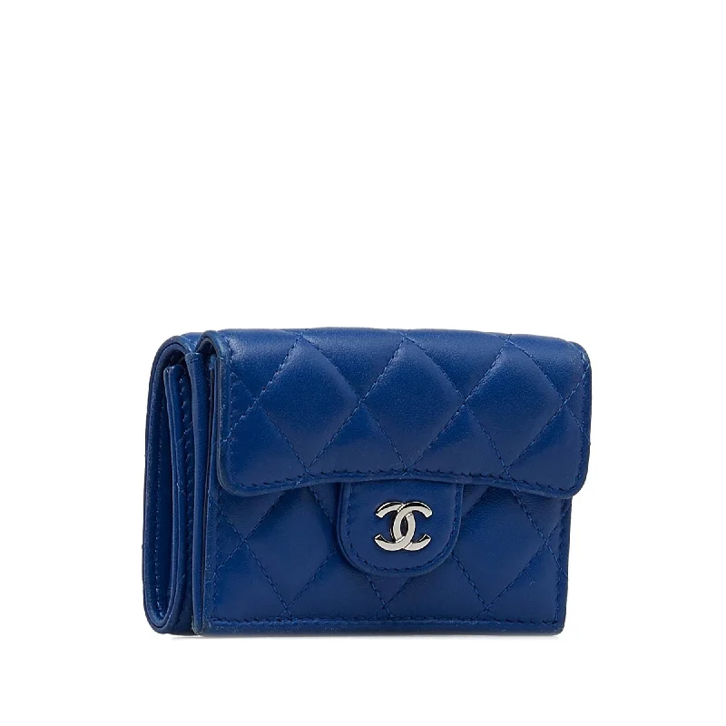 Chanel Handbag with Adjustable Strap for ComfortChanel CC Lambskin Trifold Flap Wallet (pwFkiW)