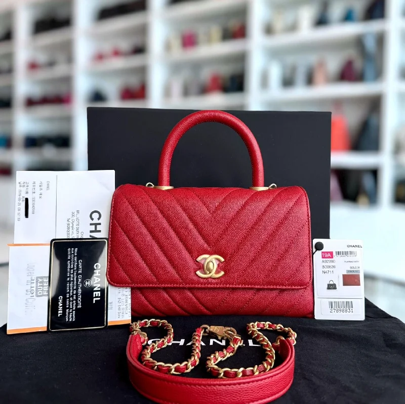 Chanel bags perfect for everyday eleg*Full Set, Receipt* Small Caviar Coco Handle Chevron Grained Calfskin Red GHW No 27