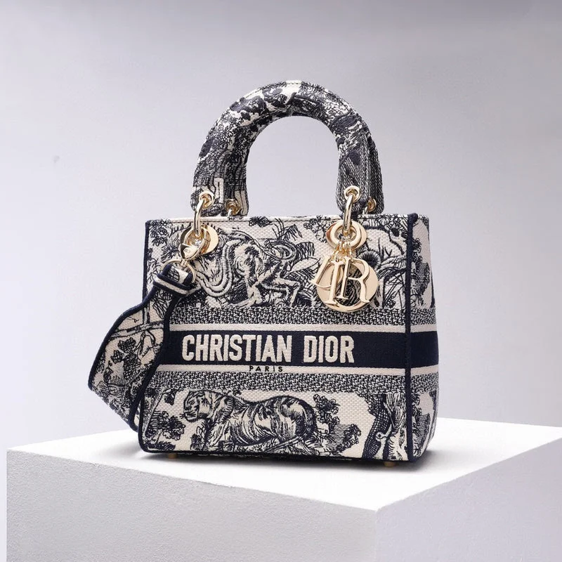 Fashion - forward Christian Dior tote bags for the modern womanBC - Dior Bags - 2255