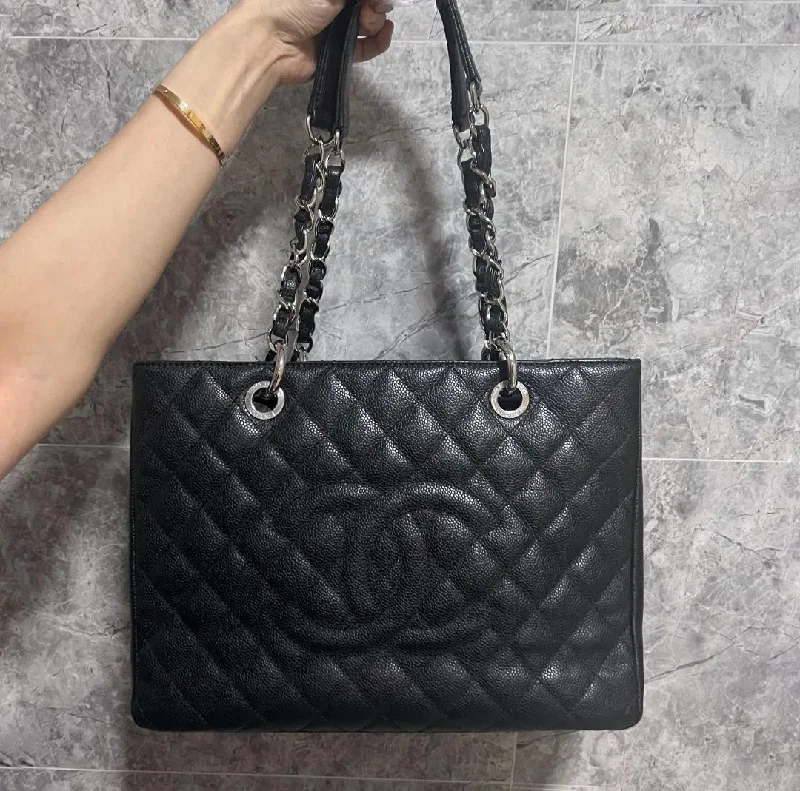 Chanel bags with adjustable chain strapsGST Caviar Grand Shopping Tote Black No 16 with card