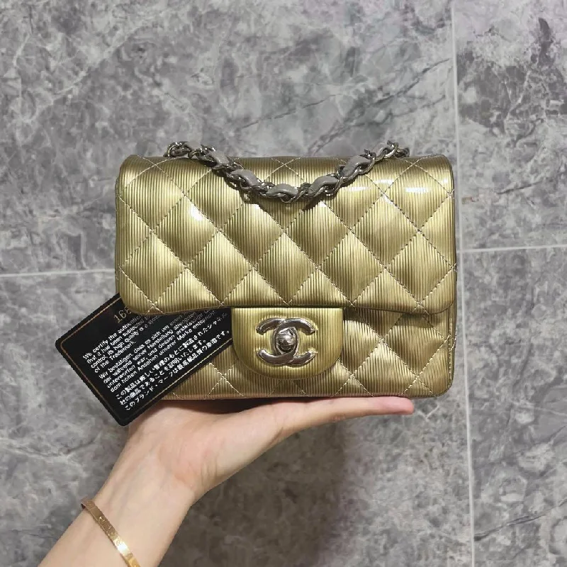 Chanel leather bags for everydMini Square Gold Classic Flap 17CM No 16