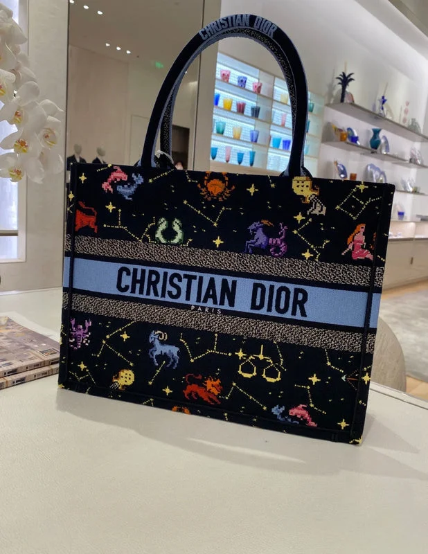 Christian Dior Saddle bags with a studded trim for a bold lookChristian Dior Bags - 4791