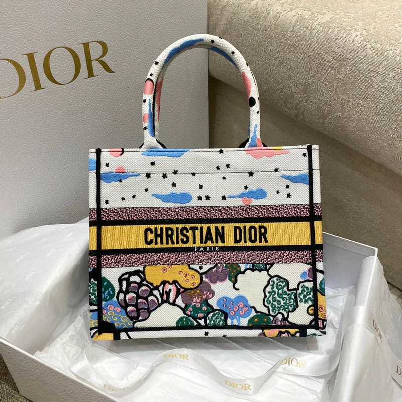 Stylish Christian Dior shoulder bags with a tassel - adorned zipperChristian Dior Bags - 4794