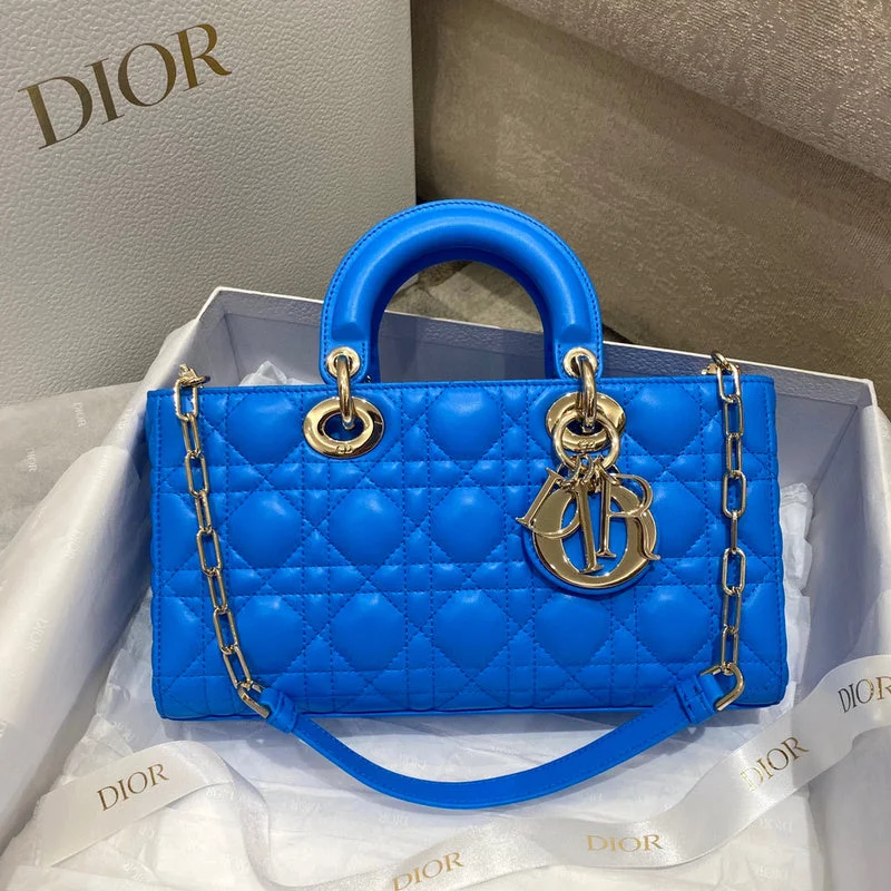 Christian Dior handbags with a removable shoulder strap for versatilityChristian Dior Bags - 4861