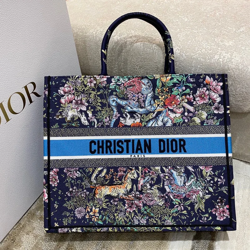 Christian Dior bags with a detachable coin purse insideChristian Dior Bags - 4866