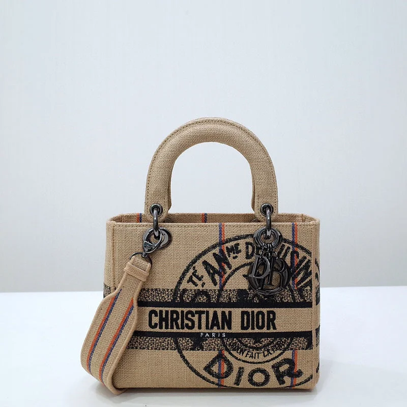 Luxury Christian Dior crossbody bags with a chain - link strapChristian Dior Bags - 4892