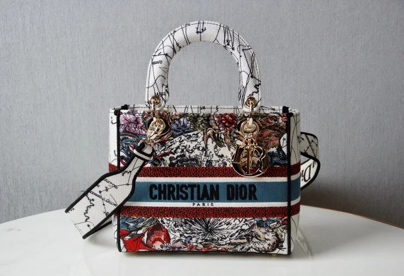 Christian Dior bags with a quilted pattern and gold - toned hardwareChristian Dior Bags - 4895