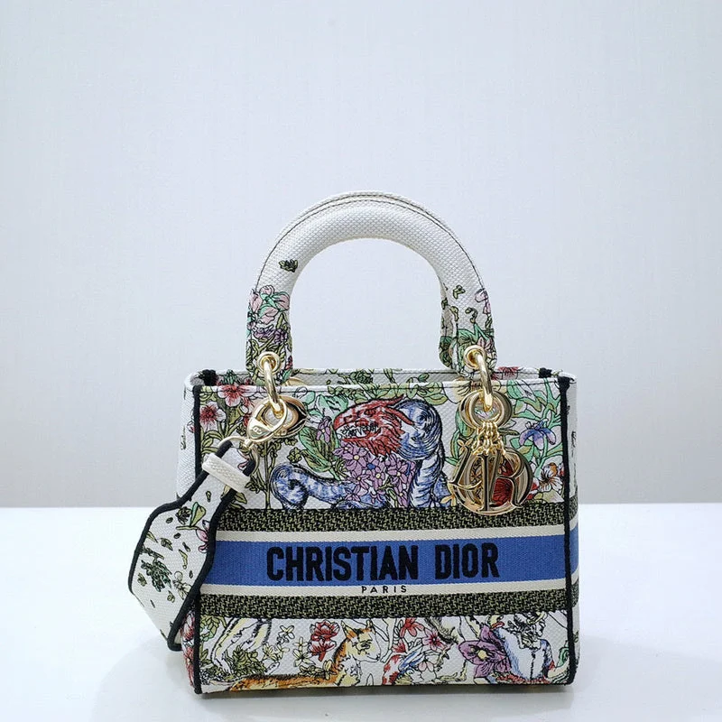 Christian Dior handbags with a removable shoulder strap for versatilityChristian Dior Bags - 4899