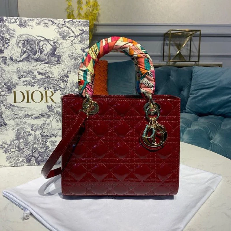 Christian Dior Saddle bags with a distressed leather finishChristian Dior MeChristian Diorum Lady Bag Cherry Red