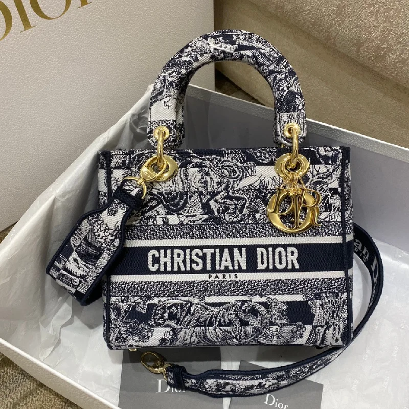 Christian Dior handbags with a back - pocket for quick storageChristian Dior MeChristian Diorum Lady D-Lite Bag