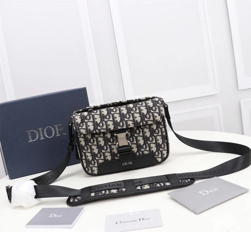 Christian Dior handbags with a back - pocket for quick storageWF - Dior Bags - 022